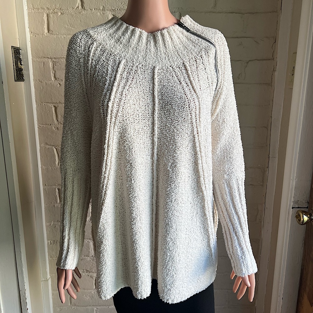 Free People size xs/s small white cream oversized comfy soft boho zipper